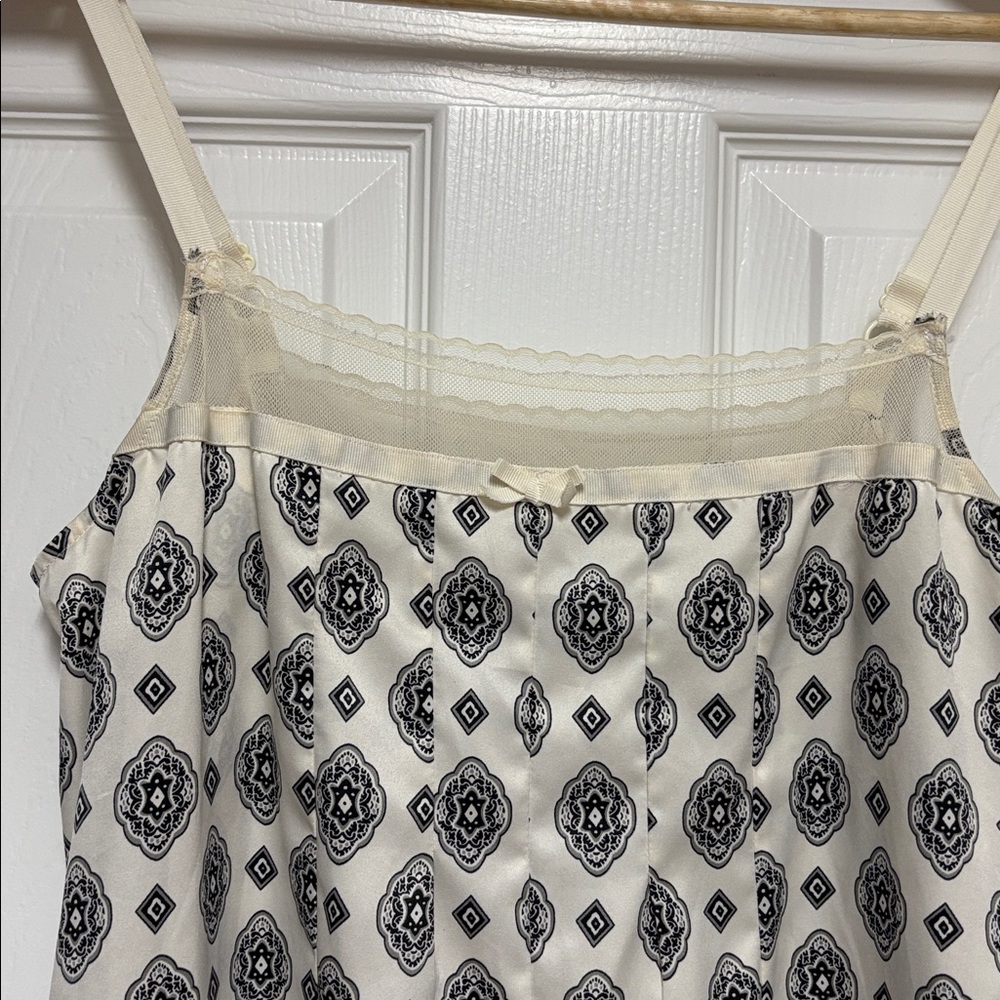 Apostrophe Intimates Elegant Pullover Lace Slip Dress Lingerie Size Medium - Picture 3 of 8